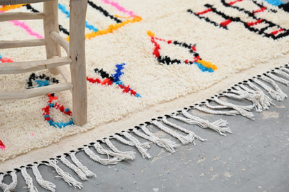 DecorBites™ Handwoven Moroccan Azilal Rug - 245x146 cm