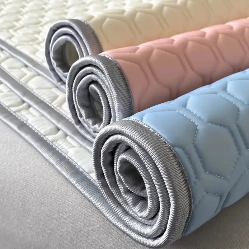 Hexagonal quilted pink & gray cooling bed sheet set bedroom mat
