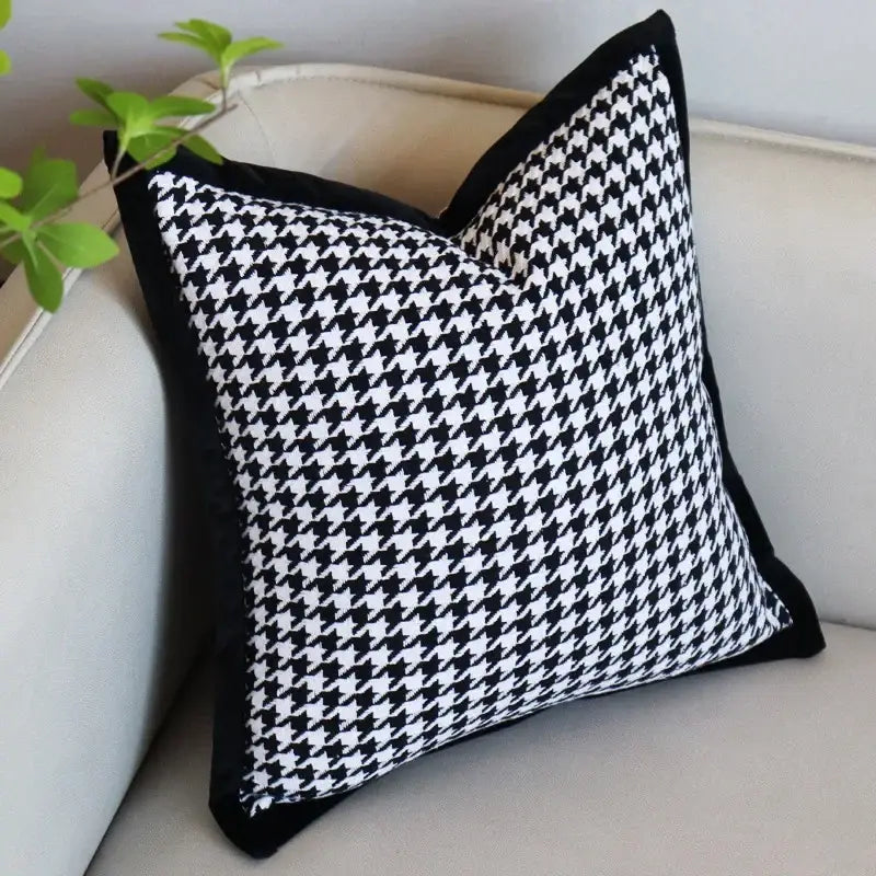 Houndstooth jacquard pillowcase black & white living room decor
