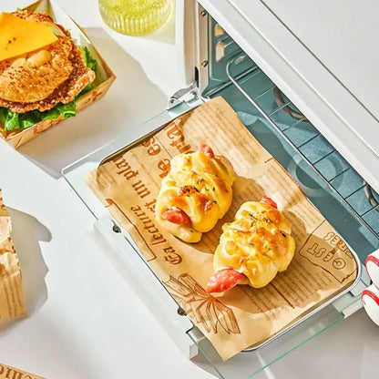 Illustrated grease-resistant baking paper for kitchen food wrapping