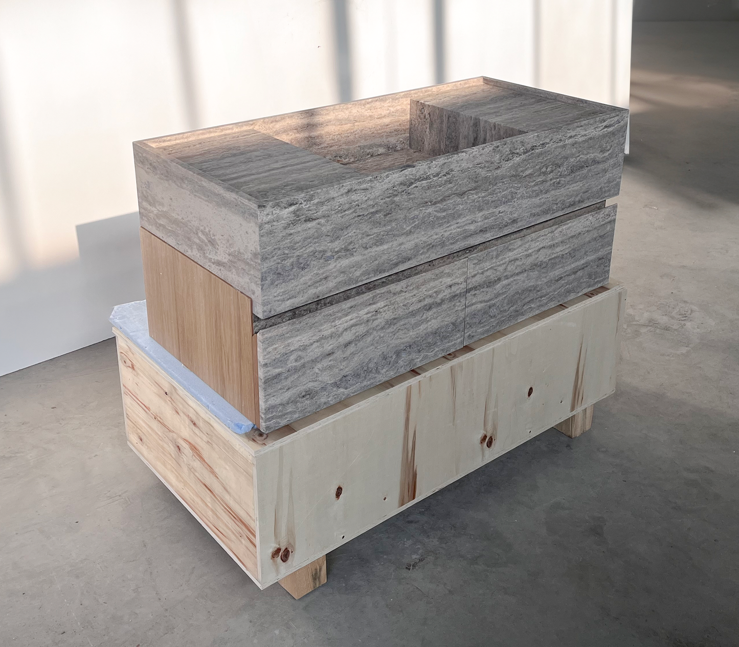 HANDCRAFTED CUSTOM SILVER TRAVERTINE SINK (TR-200)