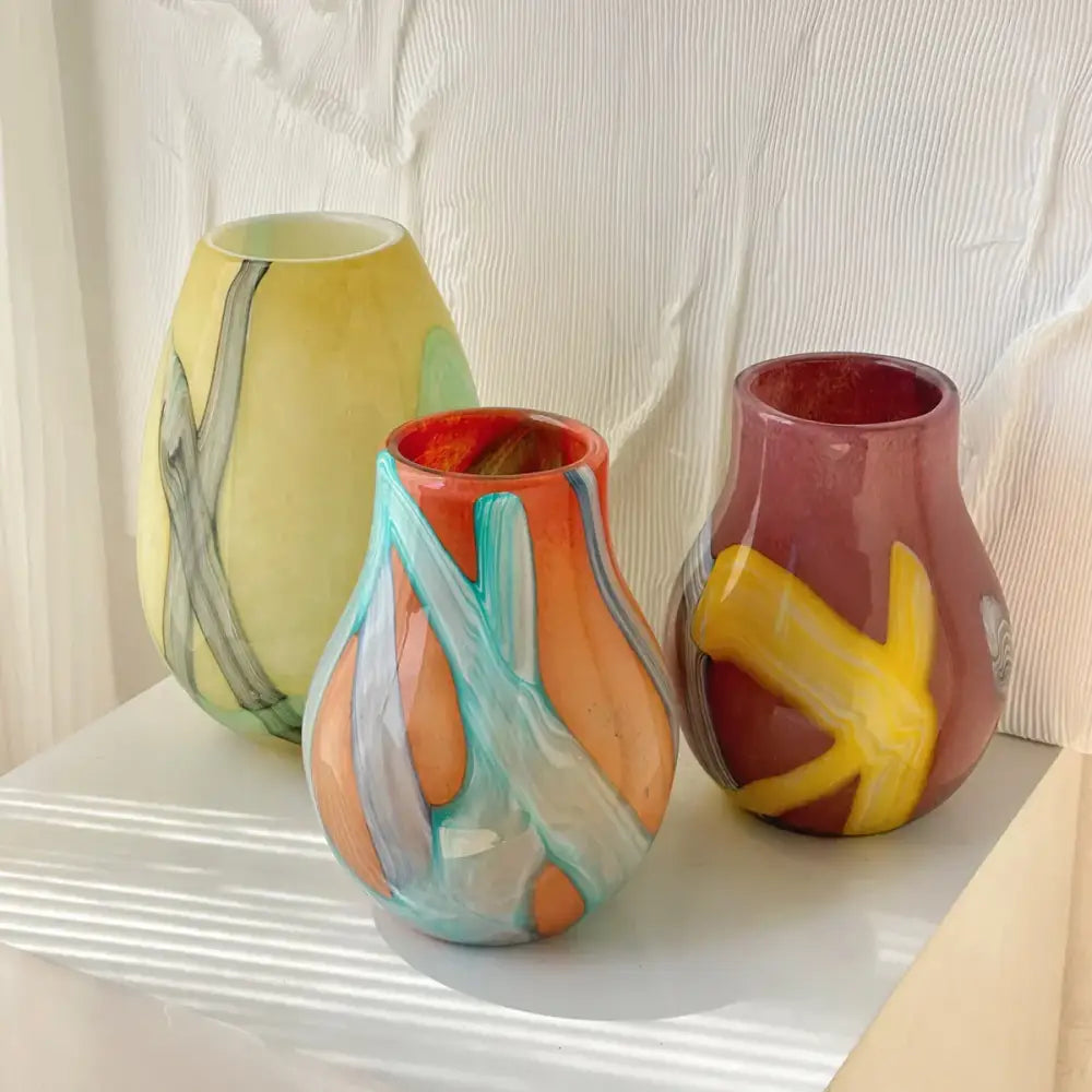 Irregular geometric graffiti pink & blue glass vase living room decor
