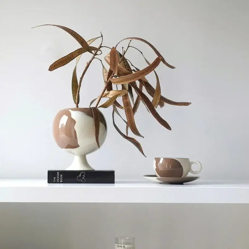 Irregular grain black & white spherical vase living room decor