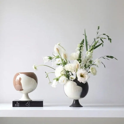 Irregular grain black & white spherical vase living room decor