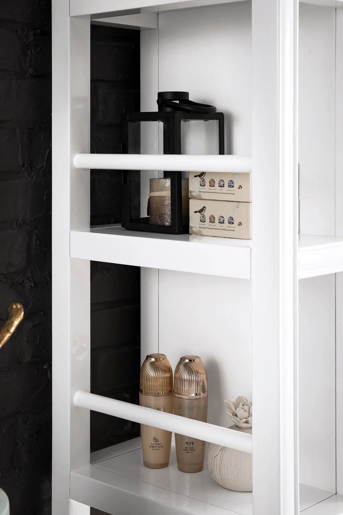 James Martin Athens 30" Linen Cabinet, Glossy White
