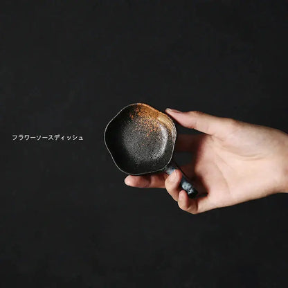 Japanese style retro ceramic sauce dish kitchen condiment bowl