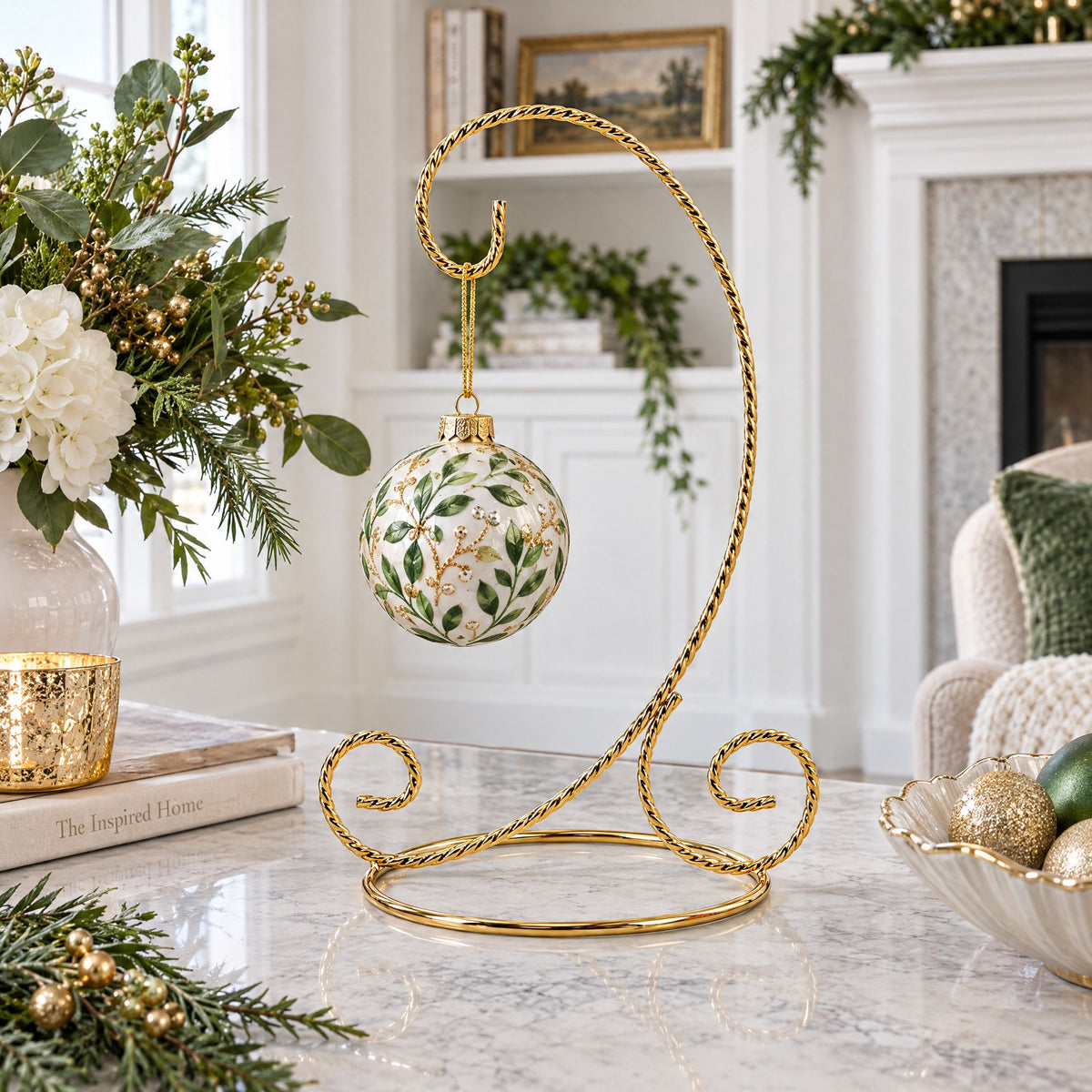 Twisted Wire Gold Metal Ornament Stand Display 7.2 Inches (Taiwan)