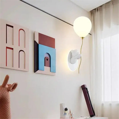 Kawaii gold bear balloon wall light for children bedroom