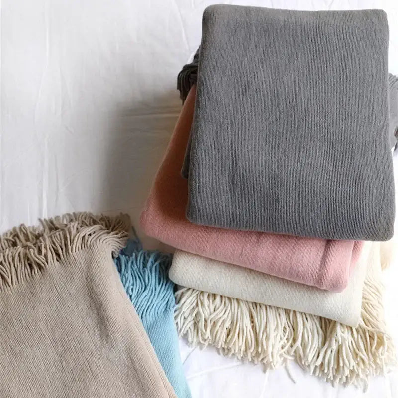 Knitted cashmere siesta blanket bedroom pastel fringed throw