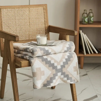 Knitted geometric quilt blanket – cream & gray living room throw
