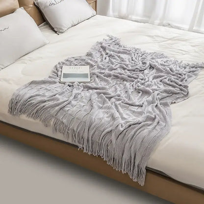 Knitted geometric throw blanket bedroom textured pastel softness