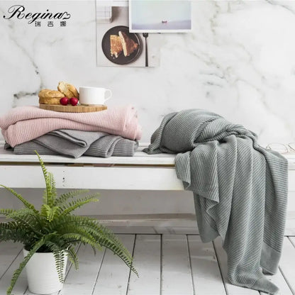 Knitted light blue bamboo cooling throw blanket – bedroom bedding
