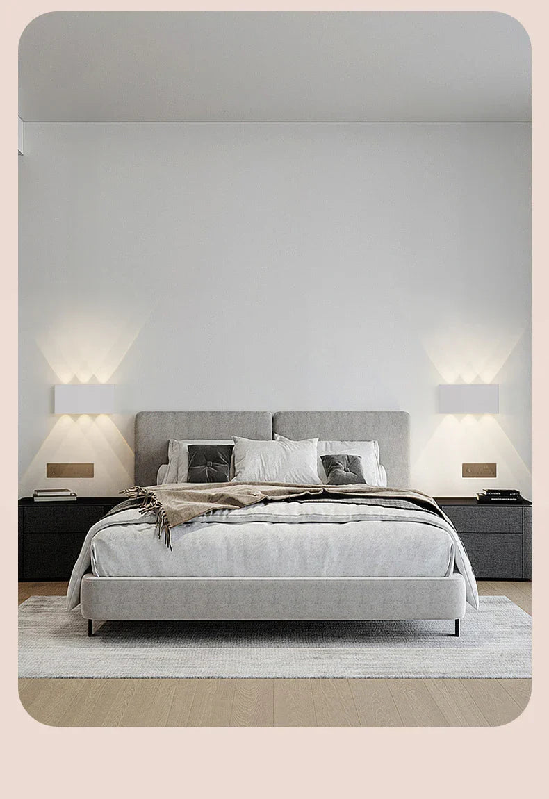 DecorBites™ Led Wall Sconce Battery Operated