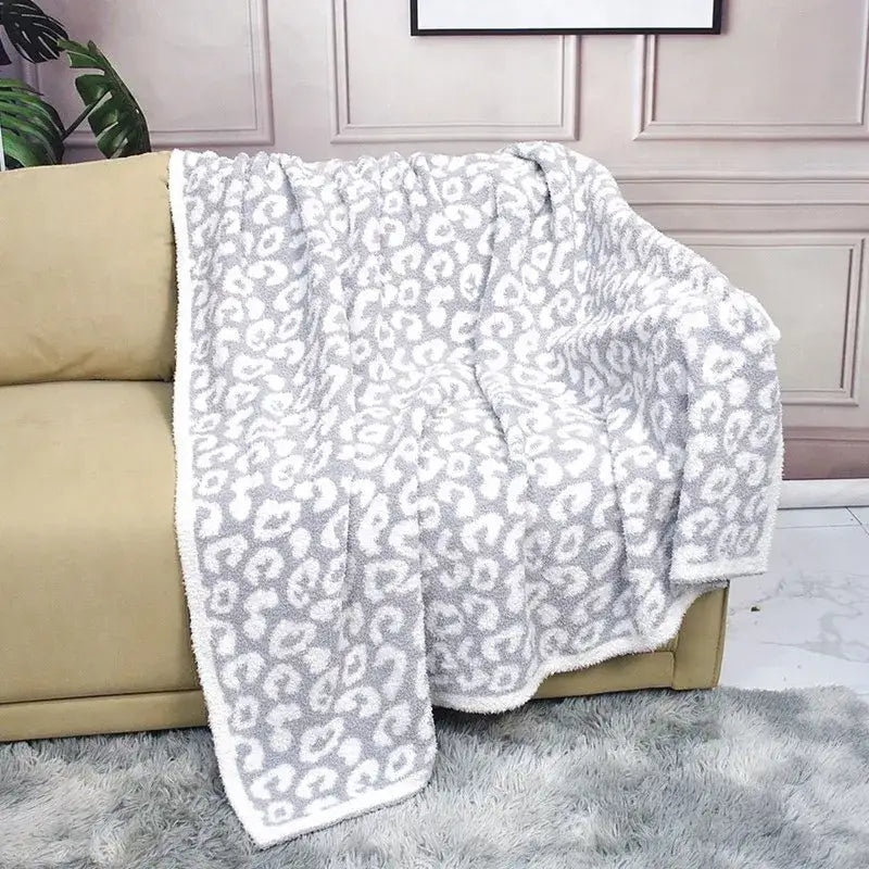 Leopard print cozy flannel velvet blanket bedroom sofa throw