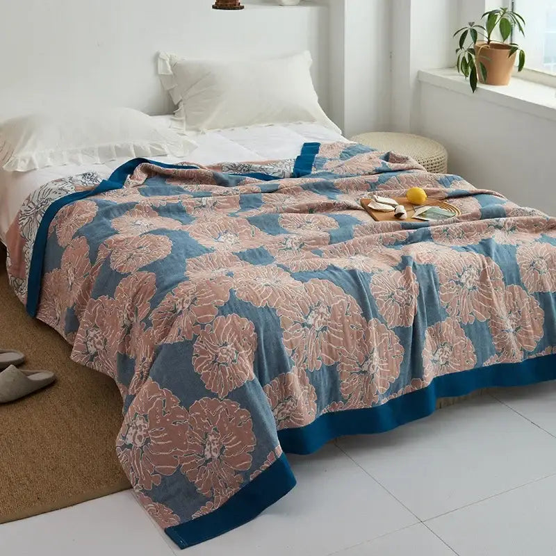 Light blue and white leaf cotton gauze towel throw – bedroom blanket