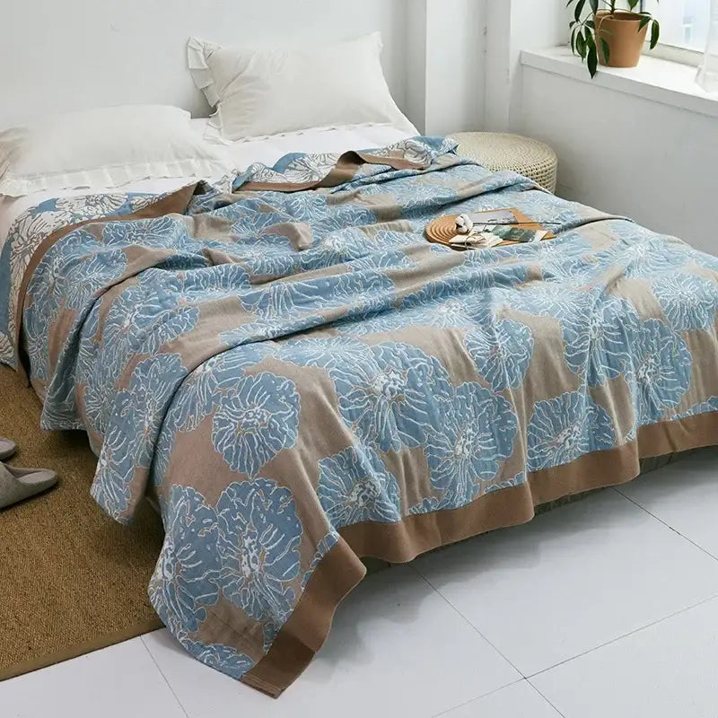 Light blue and white leaf cotton gauze towel throw – bedroom blanket