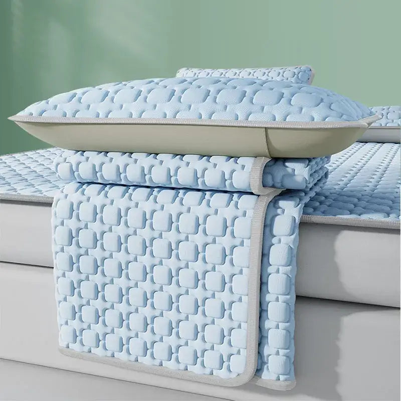 Light blue & beige cooling latex pad bedroom quilted mattress pad