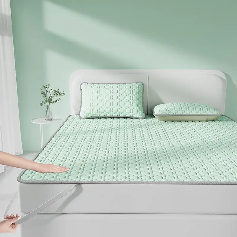 Light blue & beige cooling latex pad bedroom quilted mattress pad