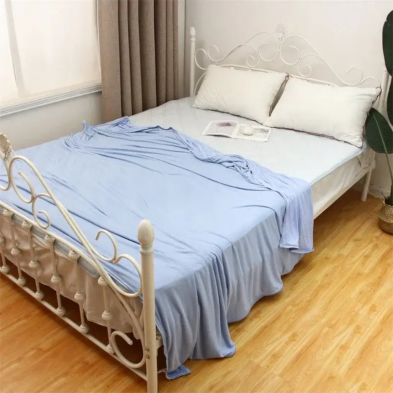 Light blue cool feel summer blanket bedroom bed sheet