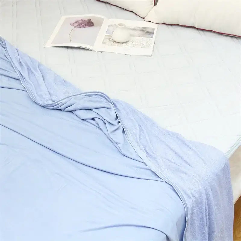 Light blue cool feel summer blanket bedroom bed sheet