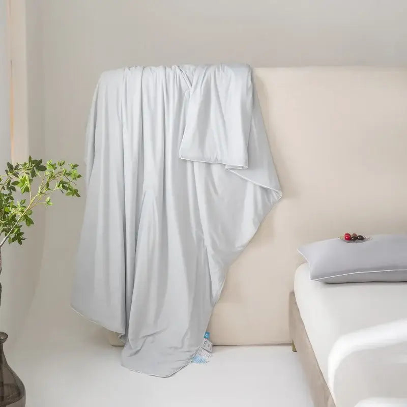 Light blue cool fiber summer blanket bedroom cooling quilt