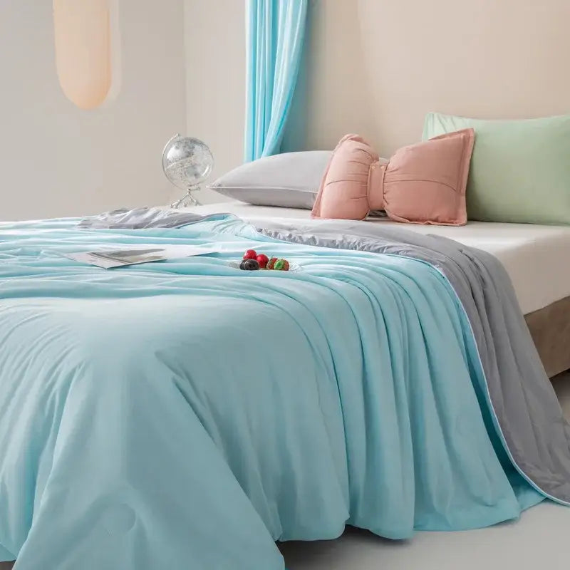 Light blue cool fiber summer blanket bedroom cooling quilt