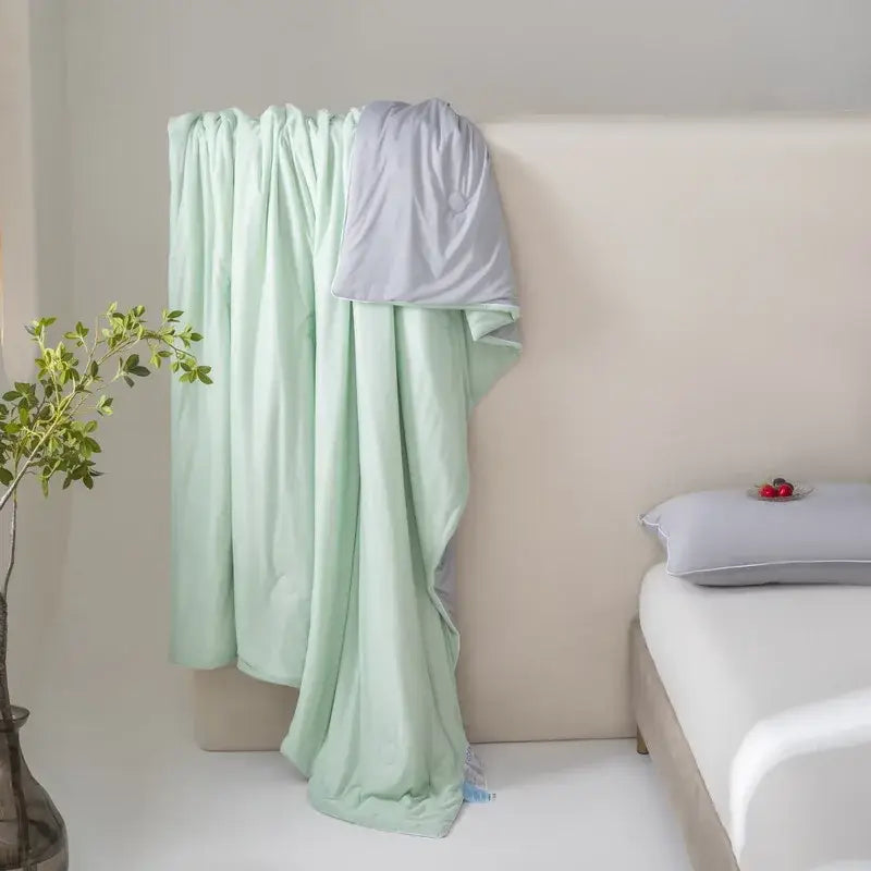 Light blue cool fiber summer blanket bedroom cooling quilt