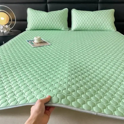Light blue hexagonal cooling latex filled bed mat set – bedroom