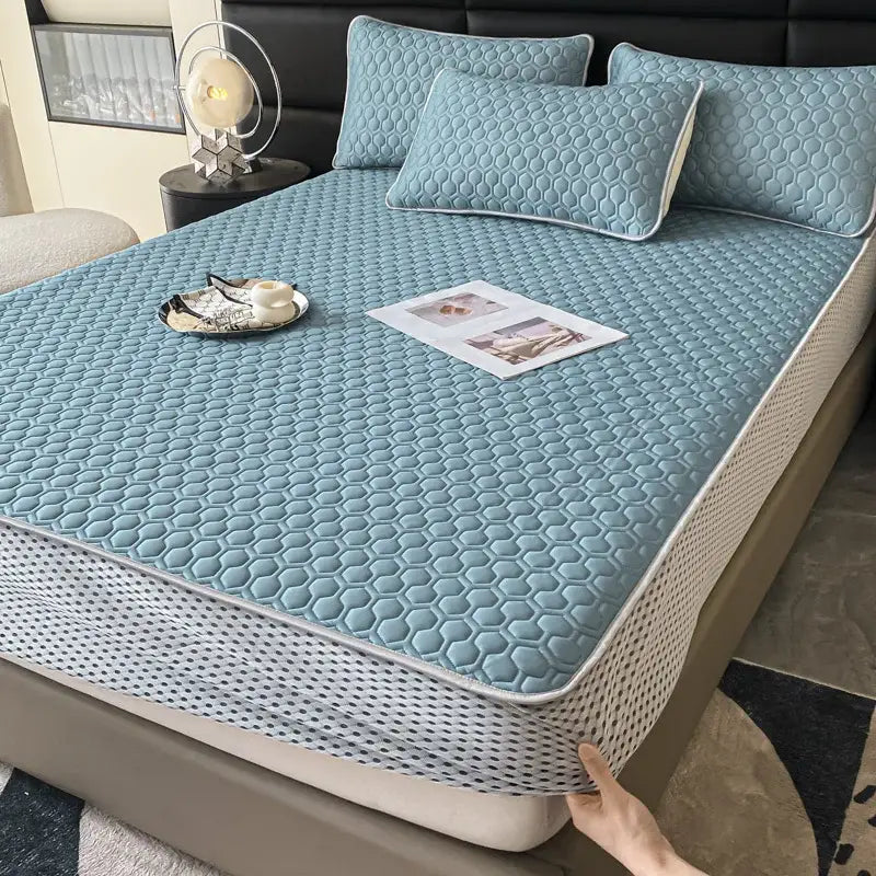 Light blue hexagonal ice silk cooling bed mat set bedroom mattress pad