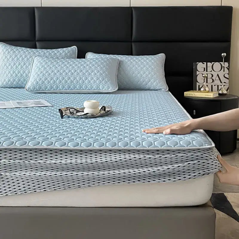 Light blue hexagonal ice silk cooling bed mat set bedroom mattress pad