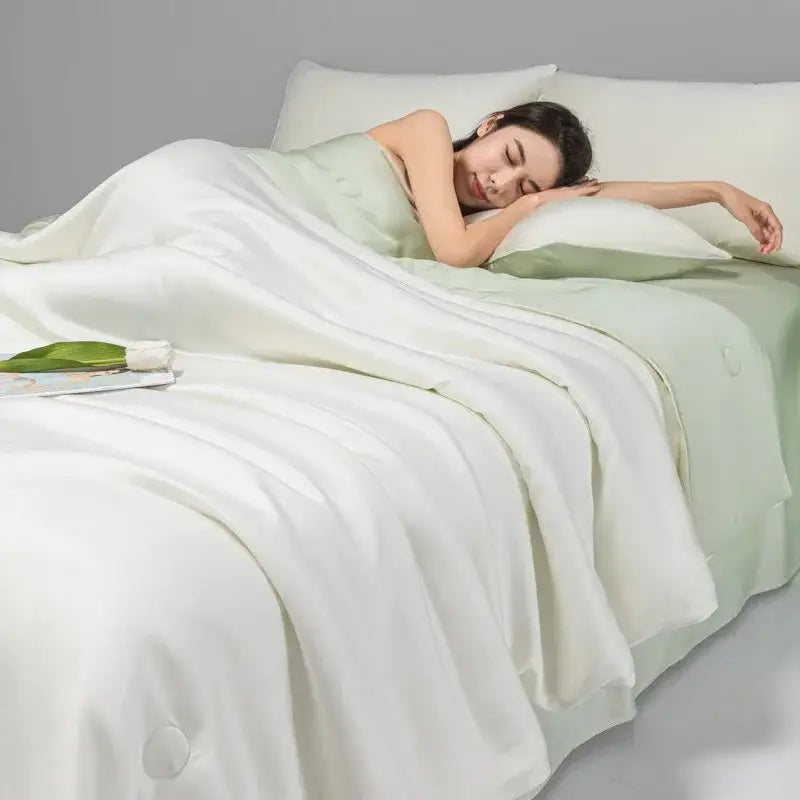 Light green & cream cool ice silk quilt set bedroom bedding