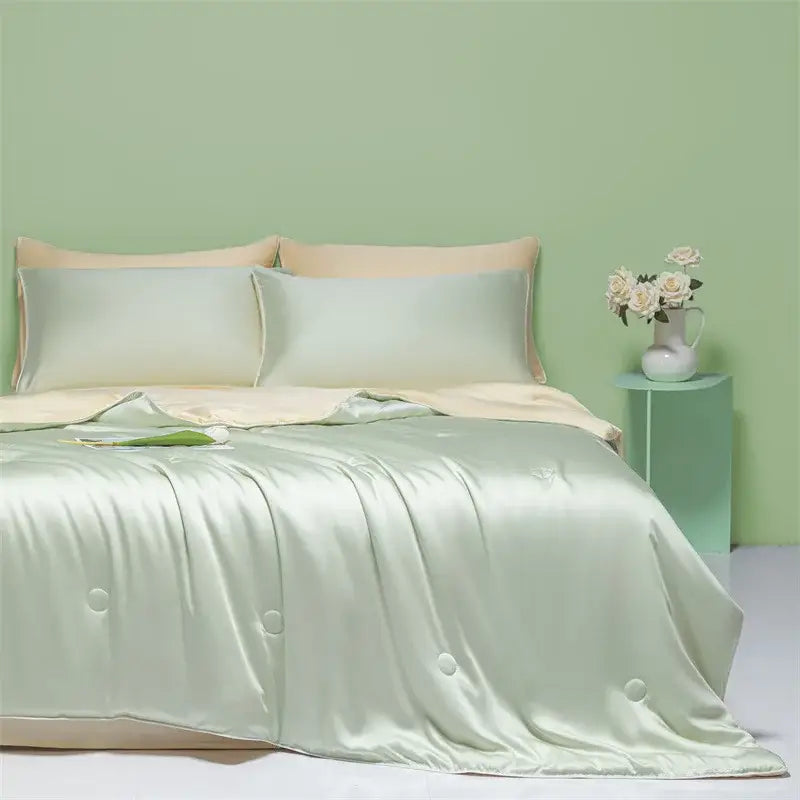 Light green & cream cool ice silk quilt set bedroom bedding