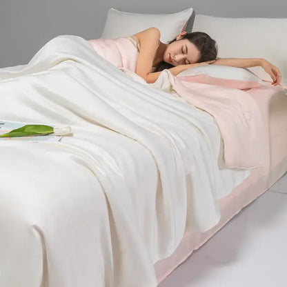 Light green & cream cool ice silk quilt set bedroom bedding