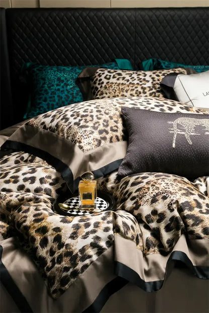 Luxury egyptian cotton leopard print bedding set beige & brown bedroom