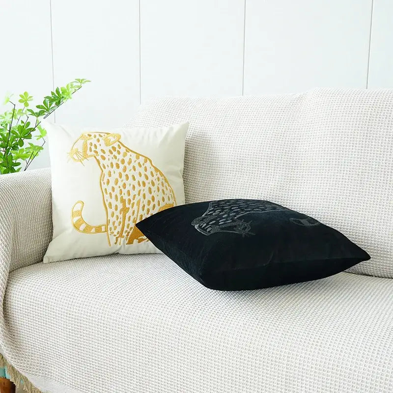Luxury gold leopard velvet pillow case living room cushion cover