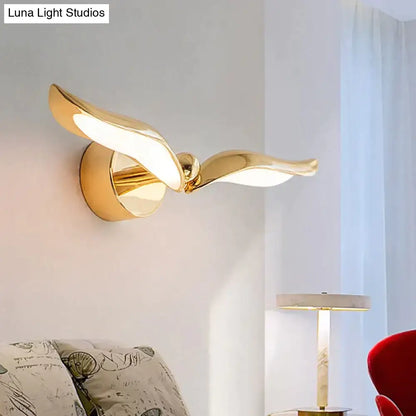 Luxury minimalist creative seagull wall lamp for bedroom living room