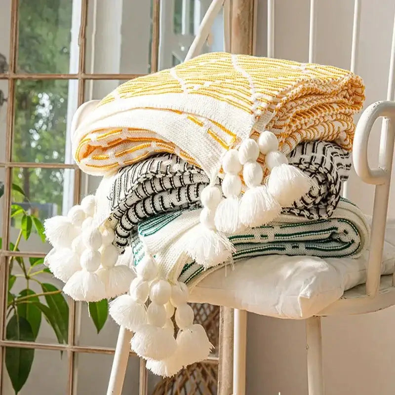 Luxury plaid knit sofa blanket bedroom throw with pom poms