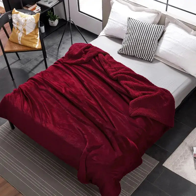 Maroon & white cozy plush blanket bedroom sherpa throw