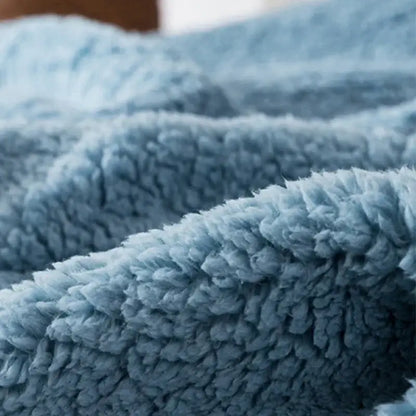 Maroon & white cozy plush blanket bedroom sherpa throw