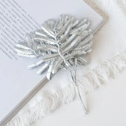 Metallic gold & silver palm leaves – living room decorative pins