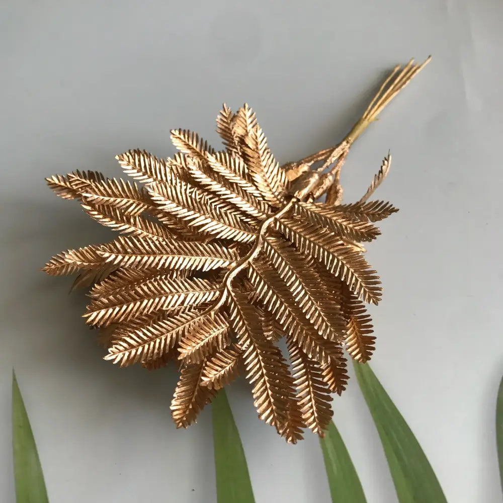 Metallic silver gold & white eucalyptus leaf bunch 6-pack living room