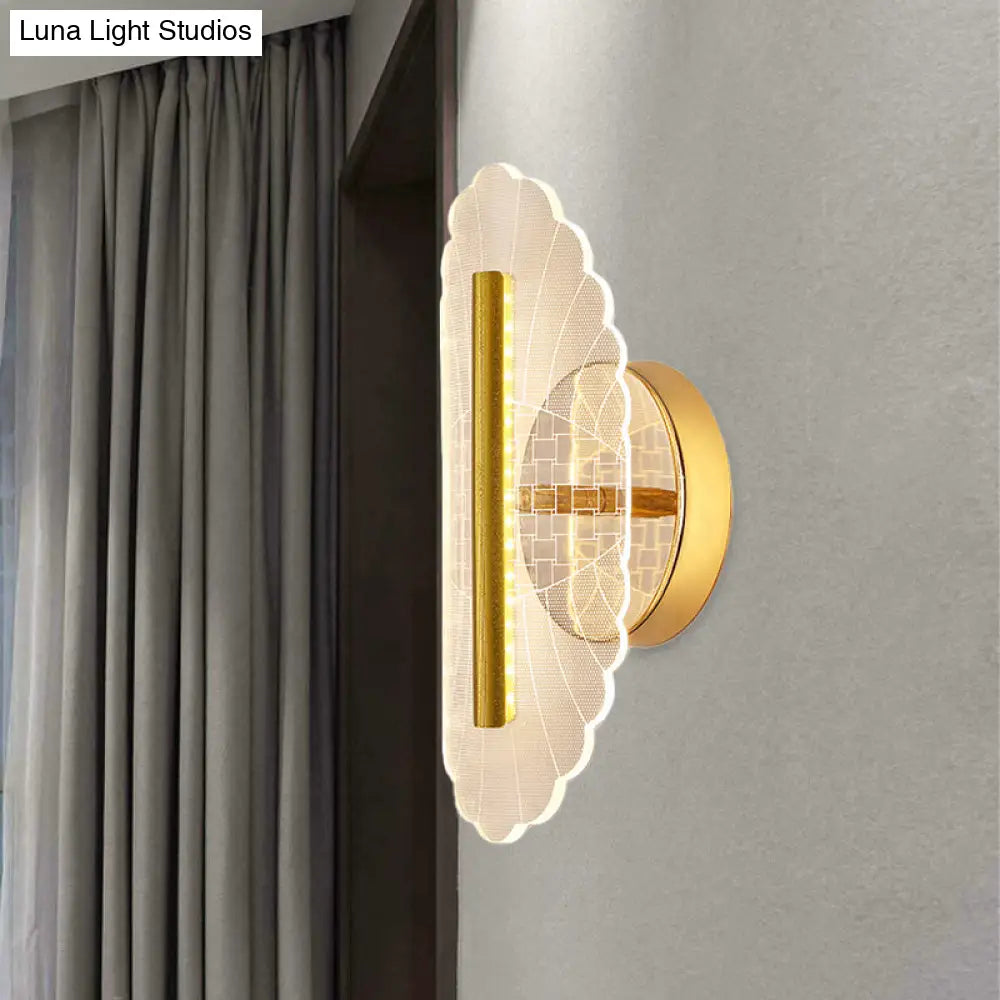 DecorBites™ Minimal LED Gold Sconce - Metallic Geometric Wall Light for Living Room in White/Warm
