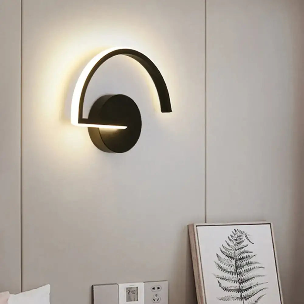 Minimalist black curved wall mounted lighting bedroom sconce