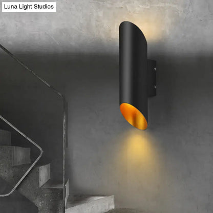 Minimalist black & gold wall light for corridor and bedroom