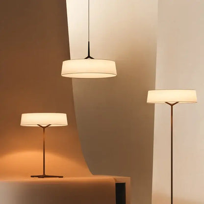 Minimalist brass and white fabric dama pendant lamp for kitchens