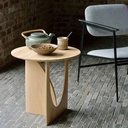 Minimalist circular walnut wood coffee table for living room