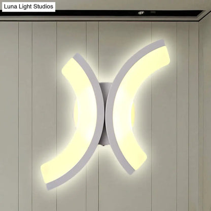 DecorBites™ Minimalist Geometric LED Wall Sconce – Warm/White Light
