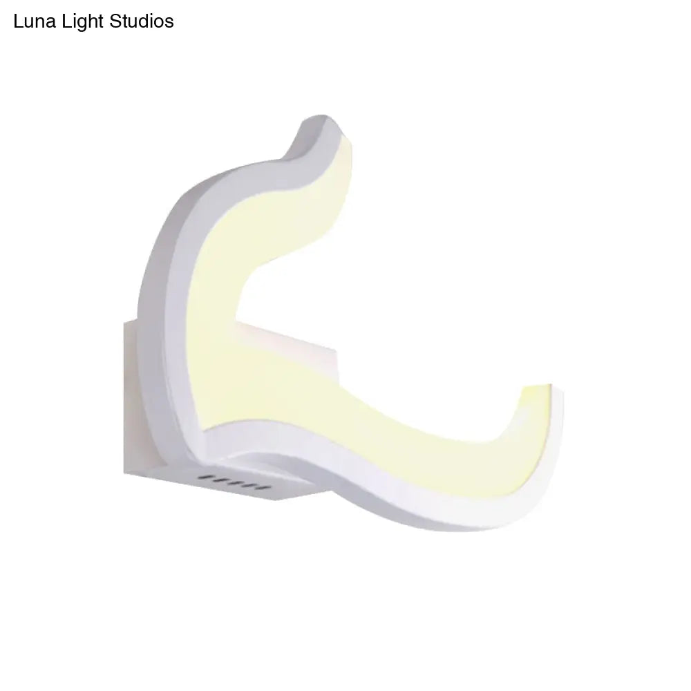 DecorBites™ Minimalist Geometric LED Wall Sconce – Warm/White Light