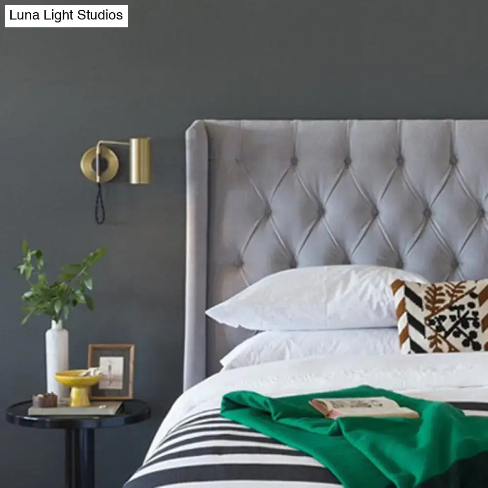 Minimalist gold metal wall lamp bedside spotlight for bedroom