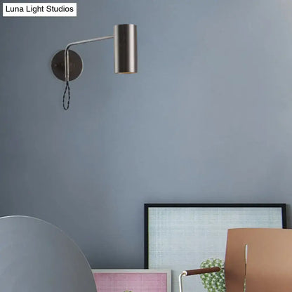 Minimalist gold metal wall lamp bedside spotlight for bedroom